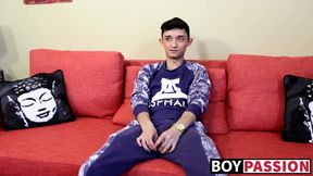 Twink shows off his ass and cock and masturbates