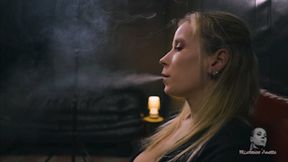 Rod between her lips FHD MP4