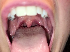 Amateur solo jock jerks his throbbing cock