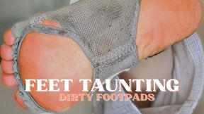 Dirty footpads | Taunting, kicks