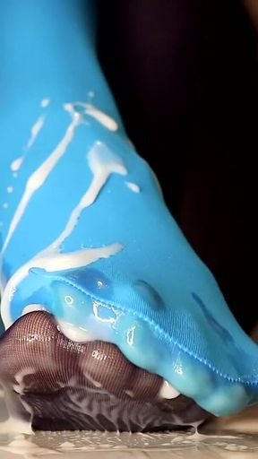Cum-soaked Pantyhose