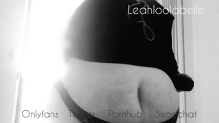 Bbw Ssbbw fat big white ass dances to Dennis Lloyd Snow White