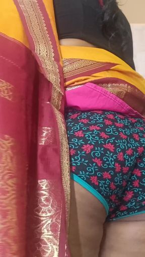 Epic moment from &quot;Tamil house wife Kitchen romance&quot;