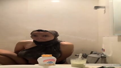 Cewek tobrut colmek di makar mandi full  Https://s.id/yangviral1