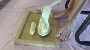 I Crush Bananas with My Beautiful Legs in High Heels