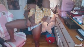 Vanniall's Yellow Dress Glasses Facial - Floral Fun