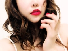Omege japanese girl with big boobs on cams