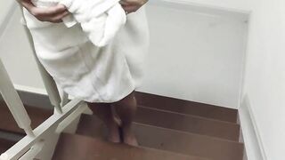 Risky sex I drop my towel into front of delivery