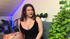 Curvy Ariana Faye loses her virginity in a dirty first fuck session