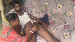 Indian housewife ki gand Mari desi style mein