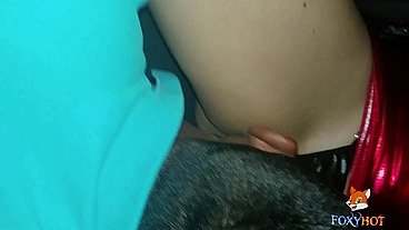 Regresando caliente de una fiesta con mi esposo se me antoja tener sexo con el chófer Uber
