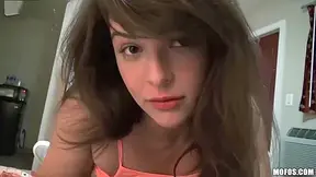 18+ Passenger Doesnt Mind Sucking Strangers Cock For Money