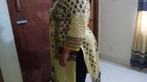 Mother-in-law Fucked by Son-in-law When Wife Is Not at Home