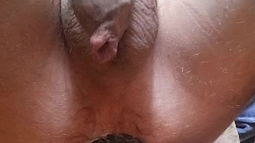 So nice fucking with stretching of the flabby sphincter !