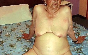 OmaGeiL Lusty Granny Porn Footage compilation video