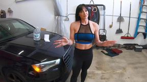 Leila Larocco gets a personal training session for her tight pussy