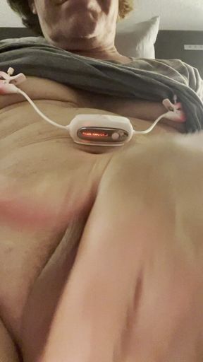 Jerk off the Horny Latte and Jerk off the Plump Balls