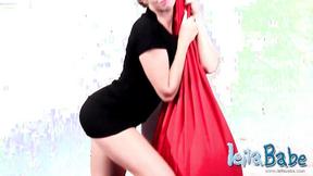 ”Leila Babe showing perfect tits & cunt Naked in Gym”