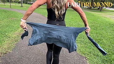 Gostosa milf saiu atrás de um pau grande no parque - VÍDEO COMPLETINHO