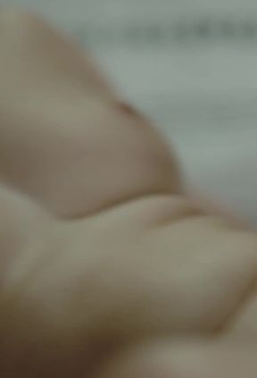 Parasite Leana Lovings Squirting Scissoring