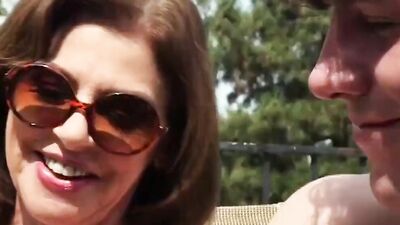 Lustful cougar lets a poolboy pumps her pussy and ass as much as he wants
