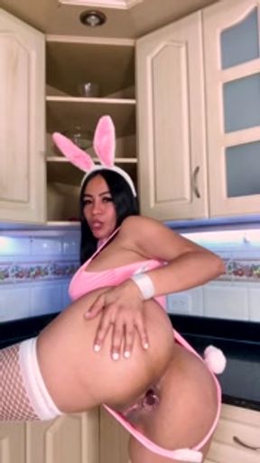 Bunny and her anal plug