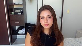 La Mejor Amiga De Mi Hermana Me Pide Tener Sexo