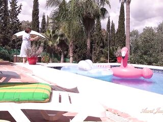 JudysXXX - Breasty Tourist mother I'd like to fuck JoJo Robinson is Lost On Vacation and Needs Your Aid (POV)