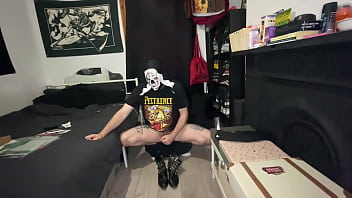 Nearly Caught Jerking Off &amp_ Sniffing Goth Girl&#039_s Boots