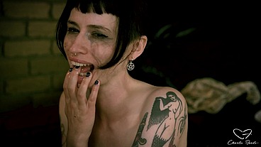 Evil Lesbians Charlie Forde, Salem & Kellie Panther Fuck Each Other!
