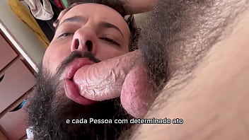 Homem barbudo chupa 41 paus - 38&ordm_,39&ordm_,40&deg_,41&ordm_ mamadas - V&iacute_deo completo