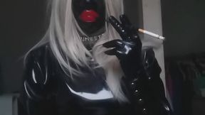 Smoking gimp having a glimE in the future