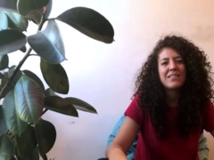 Brunette playing with mild kinks in solo