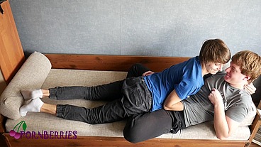 Boyfriends from Poland kiss each other, cuddle and cum