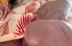 Naughty trans cums on the camera. Really Hot!