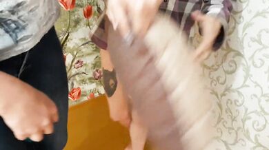 Slime on pussy made her gush and scream