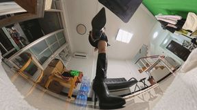 8KVR360LELE boots are designed to deter unexpected visitors