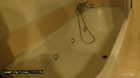 Curvy Stepmom Kyra Hot's Tempting Discipline – Immoral Family 4K