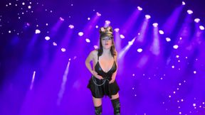 Woof I like to see you WOOF AHHH Suzy Wylde is dancing for you again