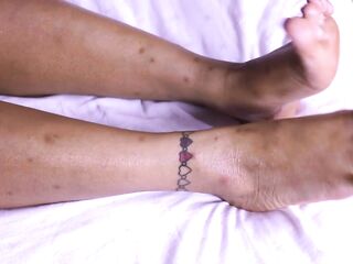 Autumn Luvit played with my schlong with her thick hot feet