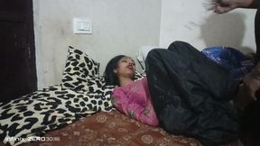 Patni seks ke lie utsahit ho gee aur pati ka skhalan ho gaya