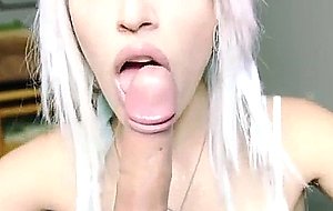 Spunky amateur blonde teen sucking dick