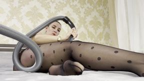 Extreme Suction Foot Play: Miele Cant Handle My Wrinkled Soles