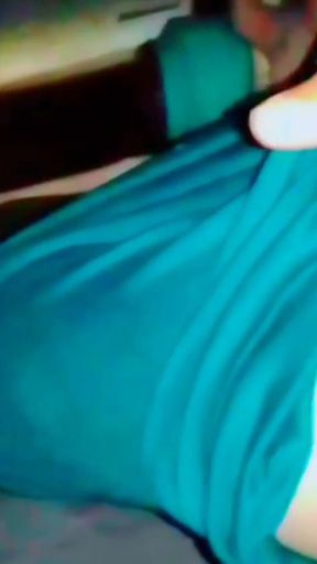 Desi housewife's husband has gone abroad and madam is cooling her sexy thirsty pussy   Clip 1