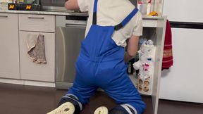 #457 the Plumber Cleaned My Pipe with His Big Tool