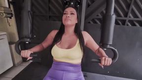 I’m a big, hot, and naughty woman, and I’m dying to sit on your face. By Kiara Nissei and Babe Cam Babi.