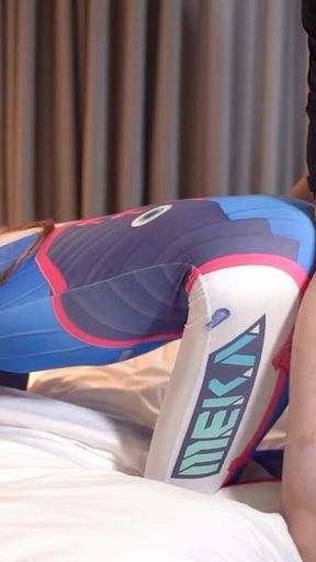 Overwatch D.va gets fucked, Hentai Cosplayer crossdresser ladyboy part.5   Clip 1