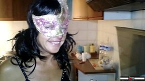 Donatella e il cazzo quotidiano che le sfonda l'_ano