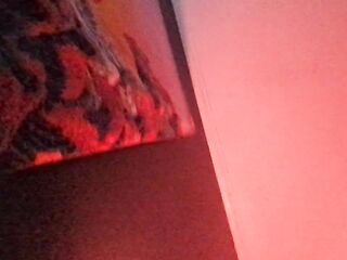 red room greater amount like dong room