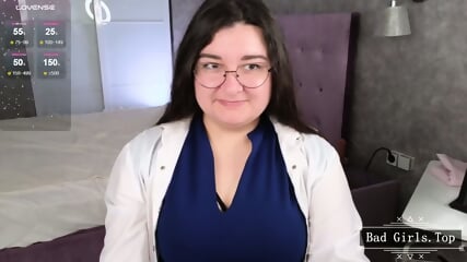 Cute BBW natural huge boobs babe cam solo